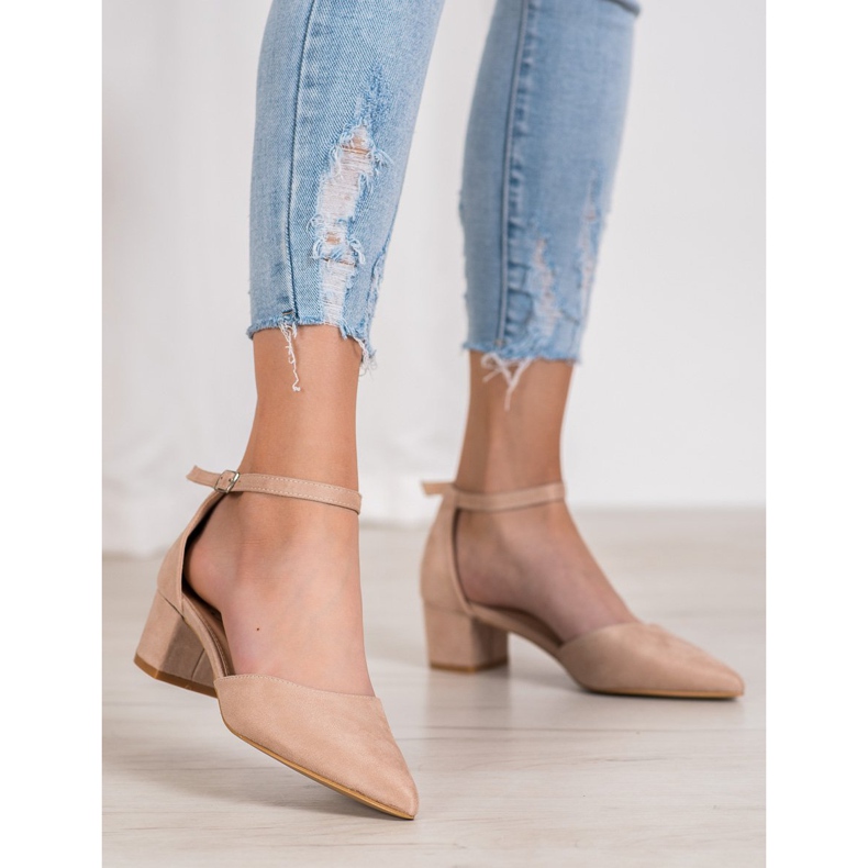 Small Swan Pompe alla moda marrone 1