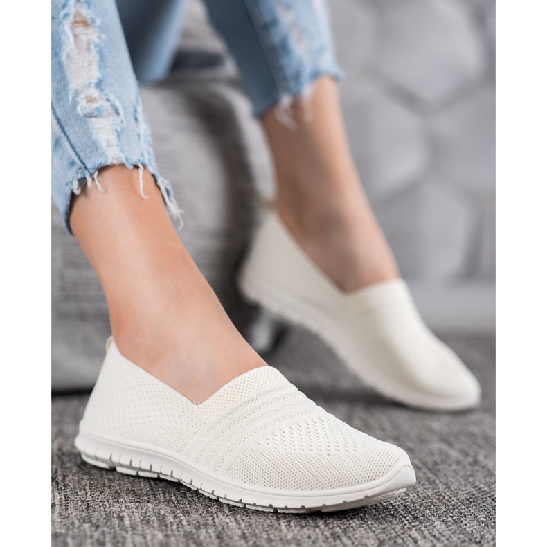 SHELOVET Comodi slip traforati marrone 1