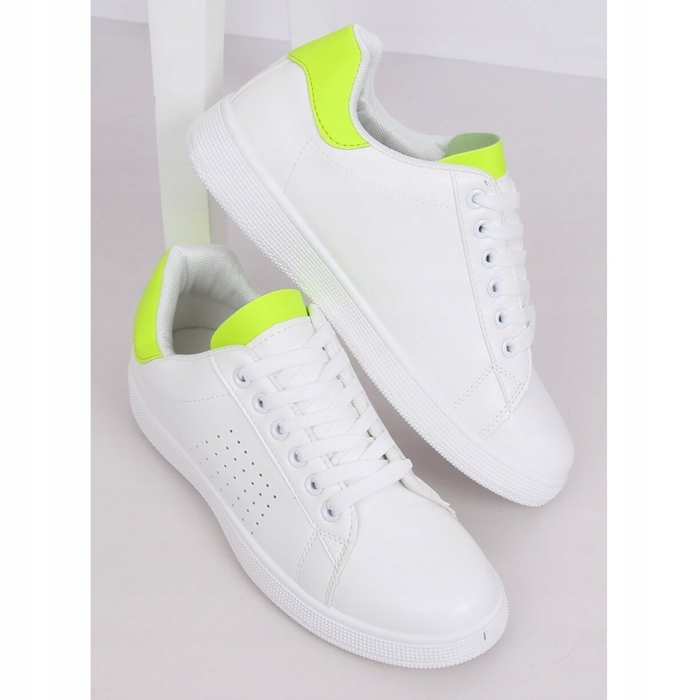 Sneakers donna bianche e fluo LV101P Flugreen bianco giallo 1