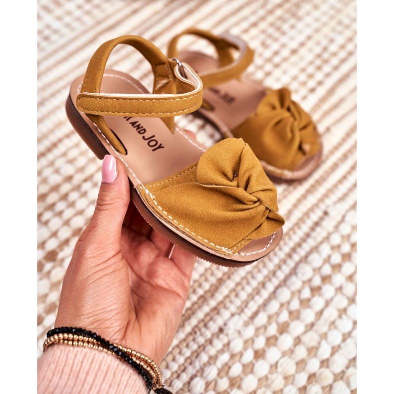 FRROCK Sandali in velcro per bambini gialli Pippo giallo 2