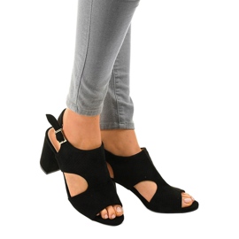 Sandali neri traforati con taglio 99-33A nero 1