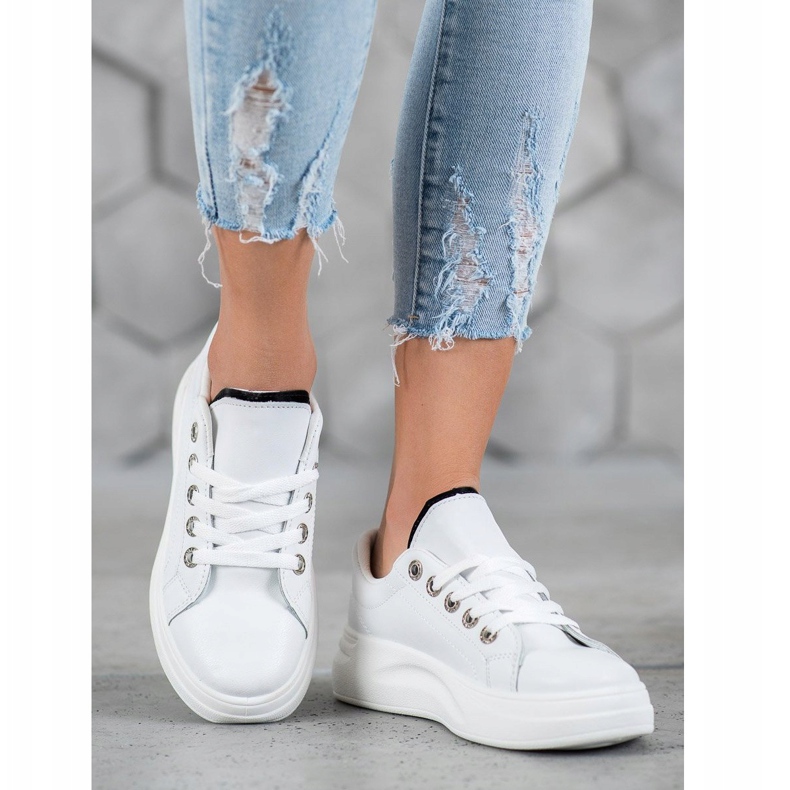 SHELOVET Sneakers alla moda sulla piattaforma bianco 2