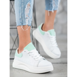 SHELOVET Scarpe sportive sulla piattaforma bianco 1