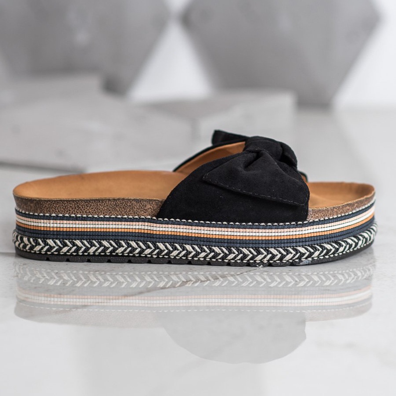 SHELOVET Pantofole alla moda sulla piattaforma nero 2