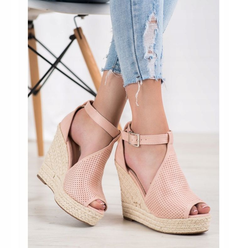 SHELOVET Sandali con zeppa traforati rosa 2