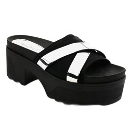Pantofole nere con tacco alto CL-3A309-43 nero 1