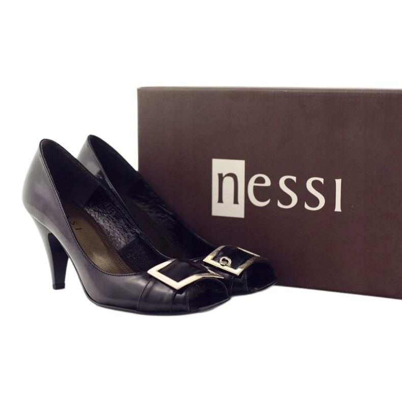 Décolleté in pelle con fibbia Nessi 110-08 nero 4