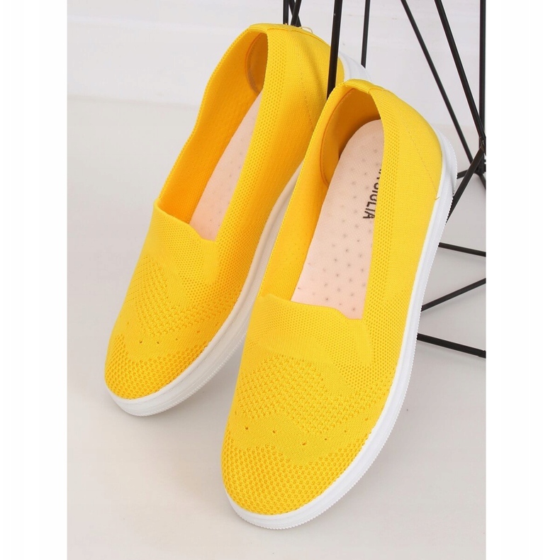 Sneakers gialle da donna ZK069 Giallo 1