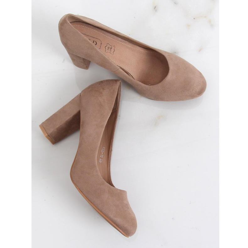 Décolleté sul palo beige E08-10 Khaki 1