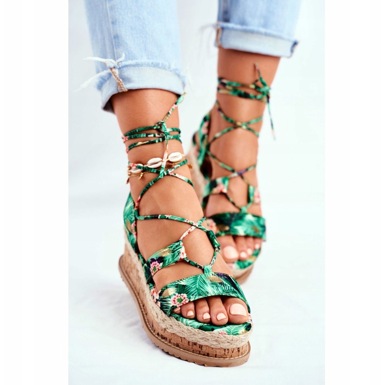 FB2 Sandali da donna sulla piattaforma di sughero allacciati in verde a modo mio multicolore 2