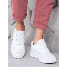 Renda Scarpe sportive traforate bianca 1