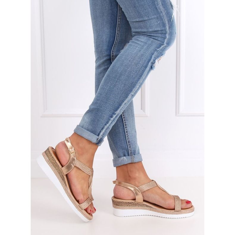 Sandali con zeppa champagne L6629 Champagne rosa 2