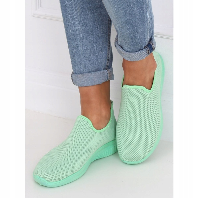 Scarpe sportive menta 7079 Verde 1