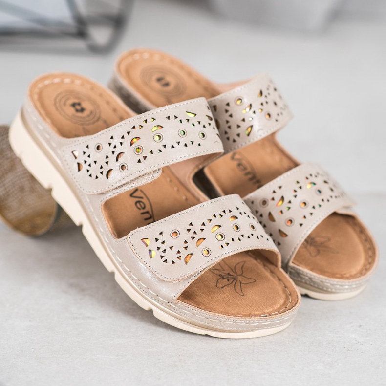 Evento Comode pantofole in velcro marrone 1