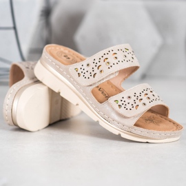 Evento Comode pantofole in velcro marrone 2