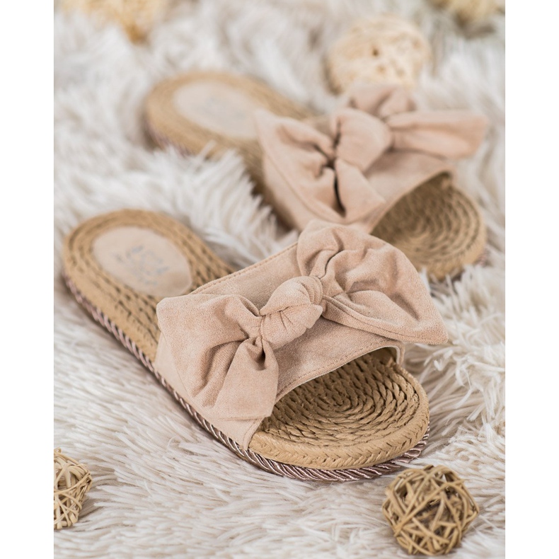 Small Swan Pantofole alla moda con fiocco marrone 1