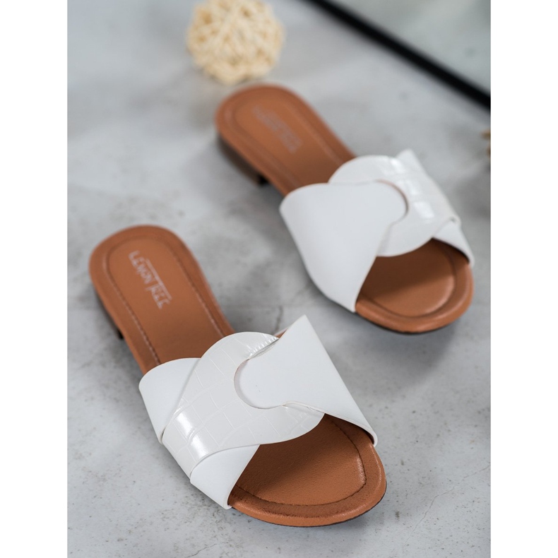 SHELOVET Eleganti pantofole in ecopelle bianca 1