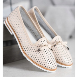 SHELOVET Scarpe in pelle con motivo traforato marrone 1