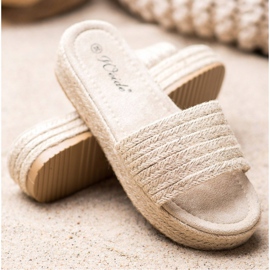 Weide Pantofole di paglia sulla piattaforma beige 1