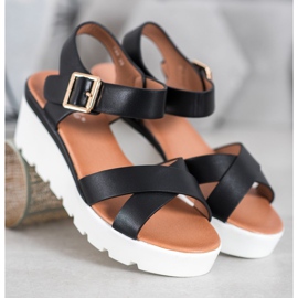 Weide Sandali alla moda nero 1