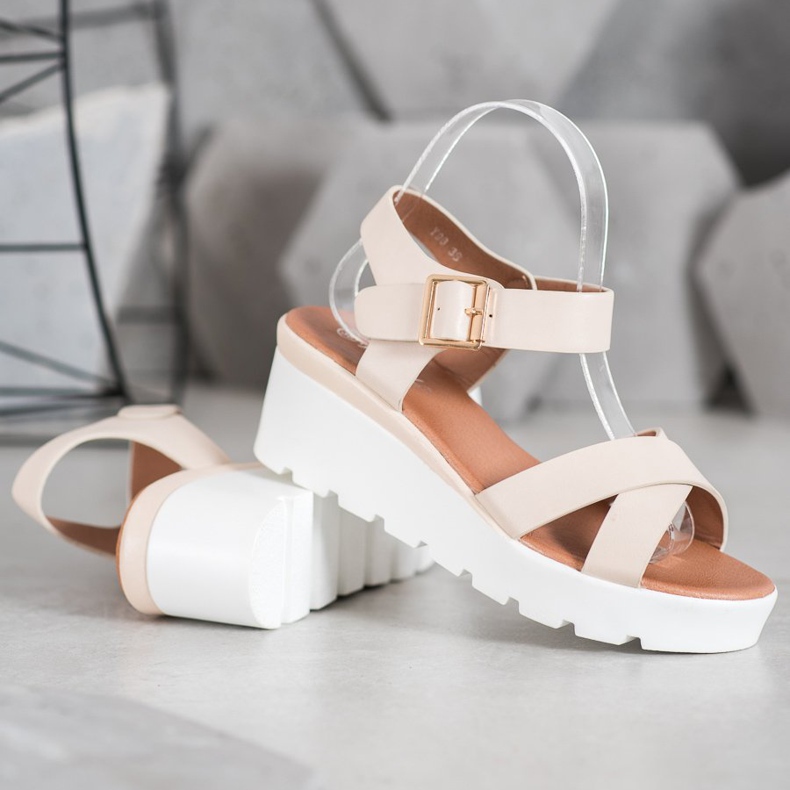 Weide Sandali alla moda marrone 1