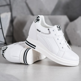 SHELOVET Sneakers bianche con zeppa bianco 1