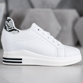 SHELOVET Scarpe sportive su una zeppa bianca 1