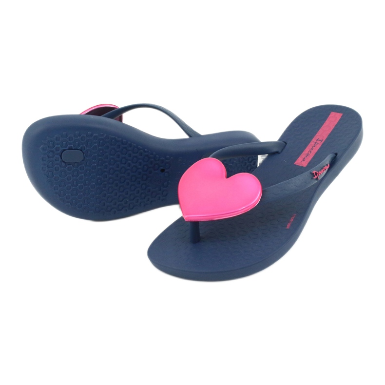 Flip blu navy delle ragazze con un cuore rosa di ipanema 3