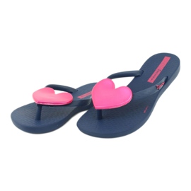 Flip blu navy delle ragazze con un cuore rosa di ipanema 2