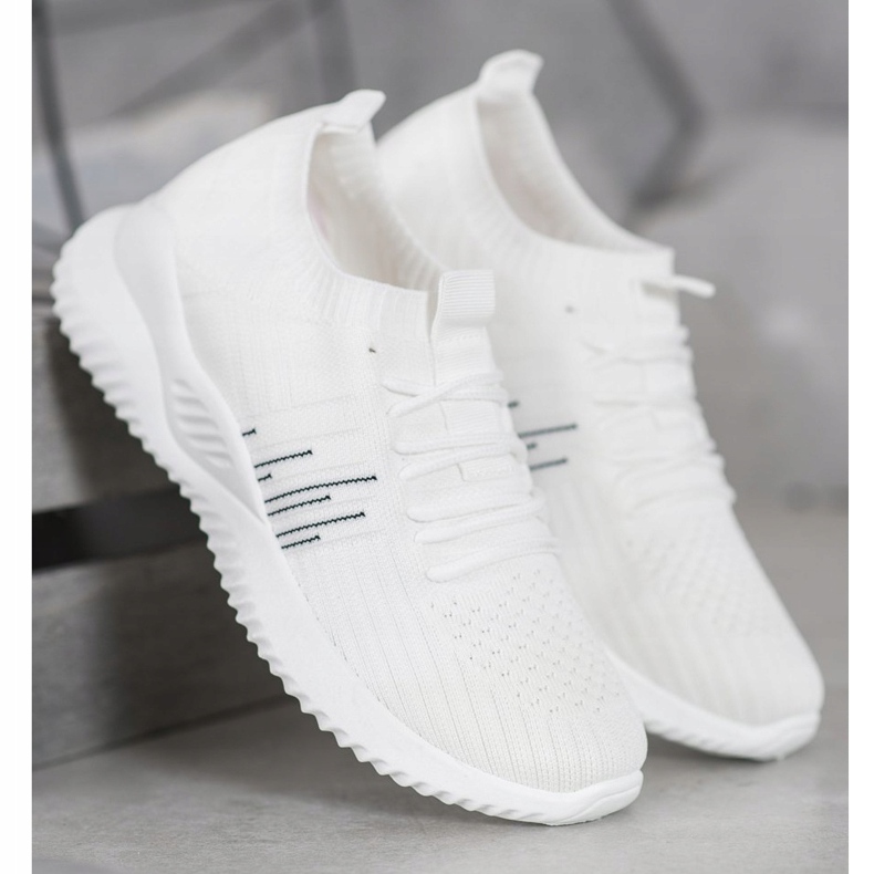 Scarpe traforate MCKEYLOR bianco 1