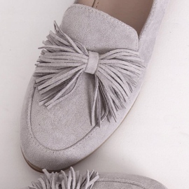 Mocassini da donna grigi con frange T357P Grigio 1