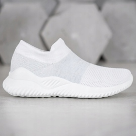 MCKEYLOR Ciabatte sportive bianco 1