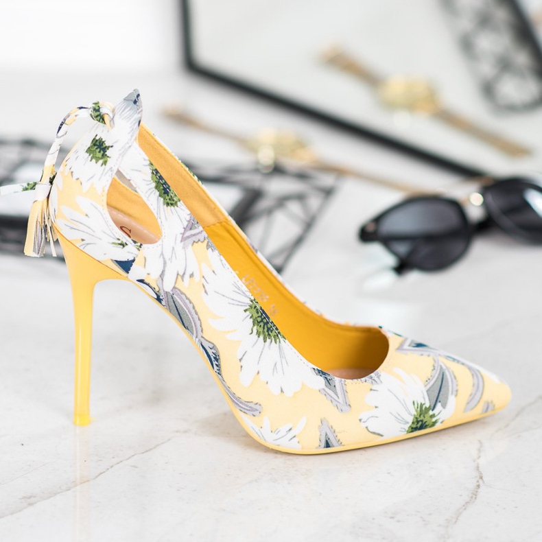 Seastar Spille alla moda tra i fiori multicolore giallo 2