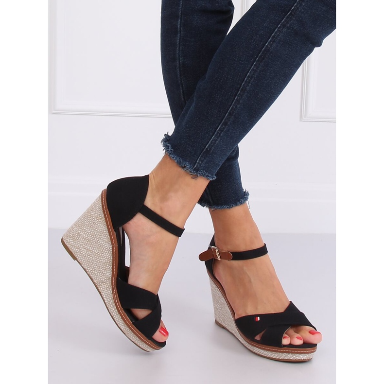 Sandali neri con zeppa R133P Black nero 1