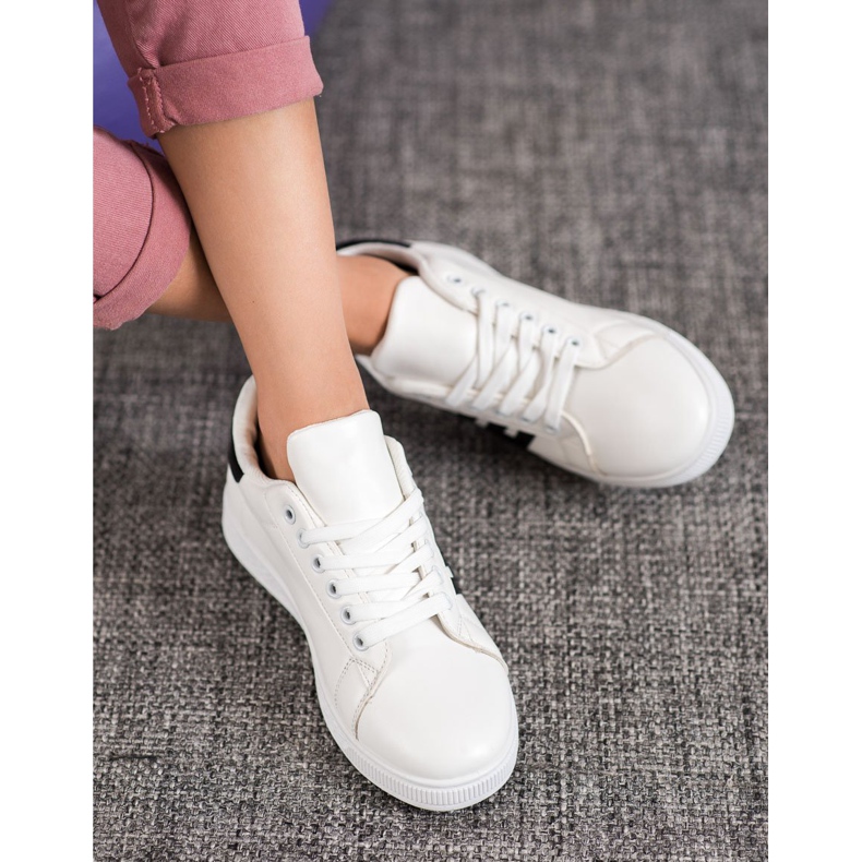 Renda Scarpe sportive classiche bianca 1