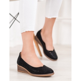 Pompe sulla zeppa VINCEZA nero 2