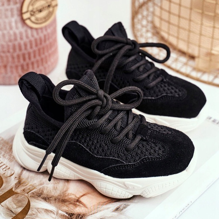 Apawwa Scarpe sportive per bambini stringate nere Volema nero 2