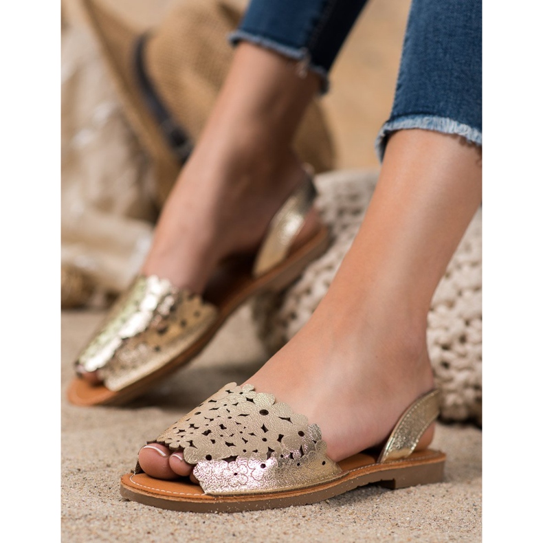 Evento Sandali dorati senza lacci d'oro 1