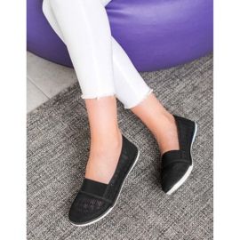 Bona Scarpe traforate slip-on nero 2