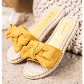 Anesia Paris Eleganti pantofole in pelle scamosciata giallo 1