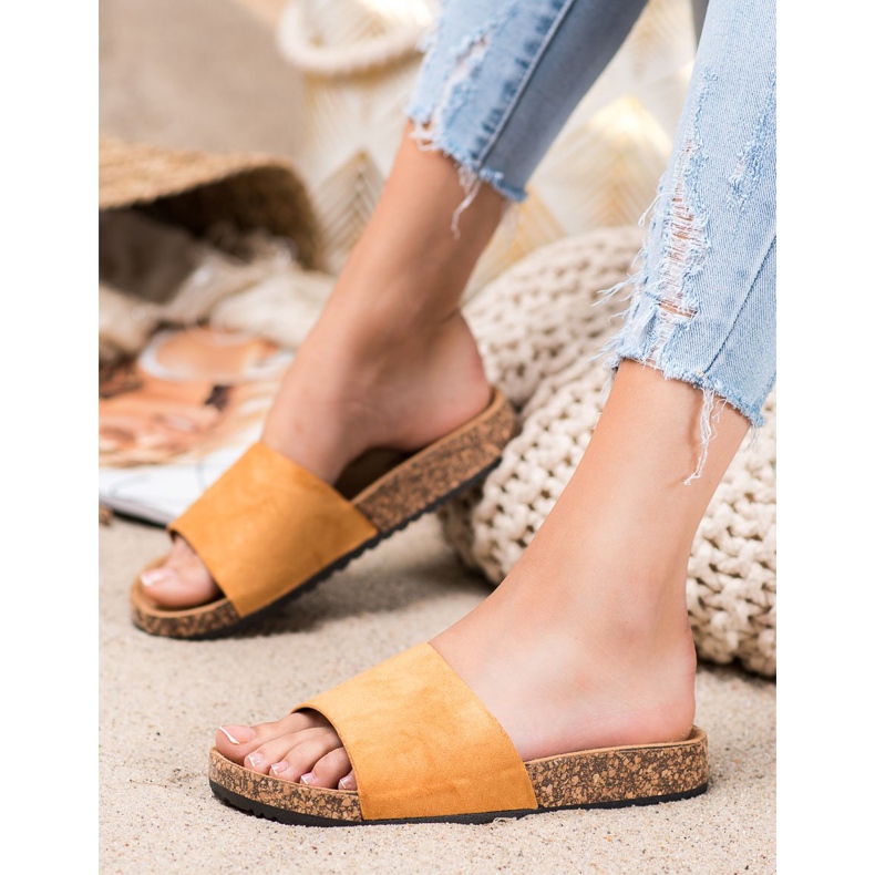 Nio Nio Pantofole classiche sulla piattaforma marrone 2