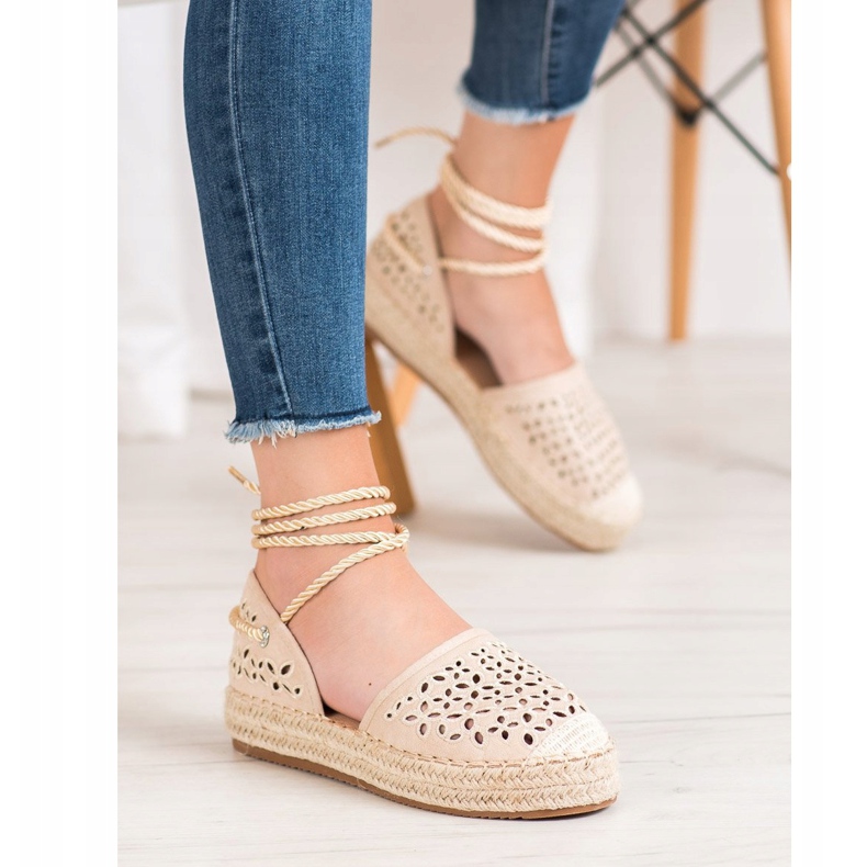 Bella Star Espadrillas legate sulla piattaforma beige 2