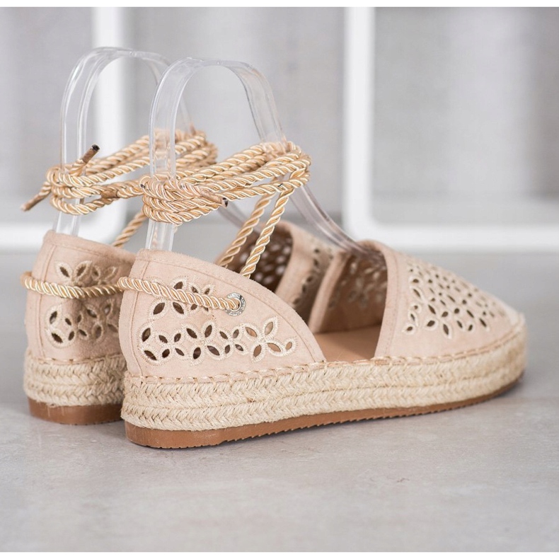 Bella Star Espadrillas legate sulla piattaforma beige 1