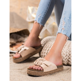 Comer Pantofole Su Una Piattaforma Alta marrone 1