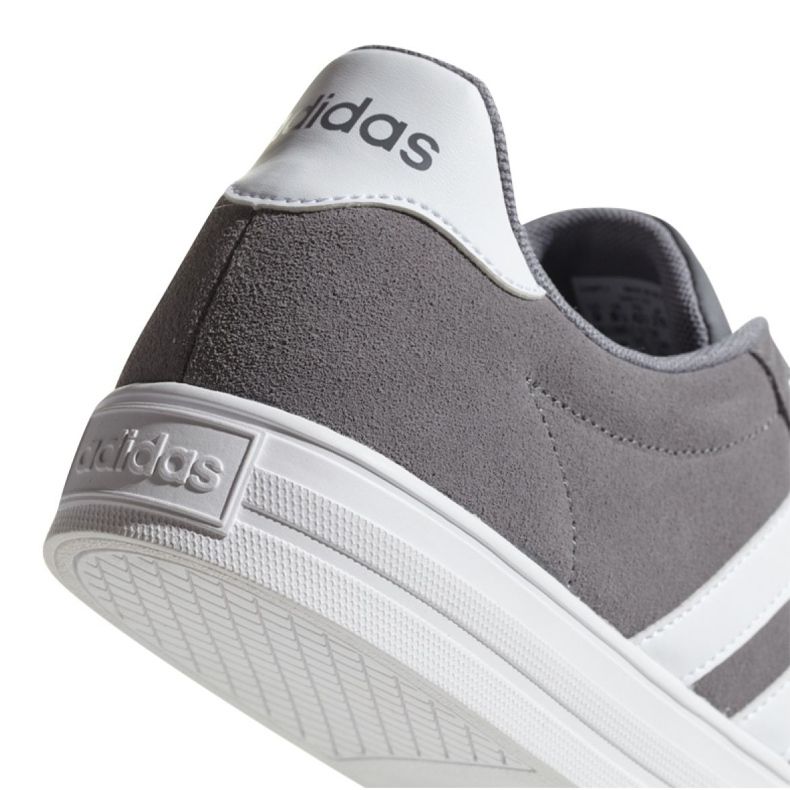 Scarpe Adidas Daily 2.0 M DB0156 grigio 1