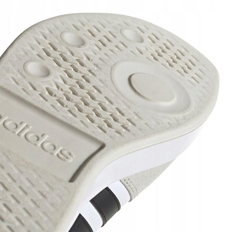 Scarpe Adidas Court 80s M EE9663 bianca 1