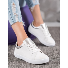 Scarpe sportive bianche bianco grigio 1