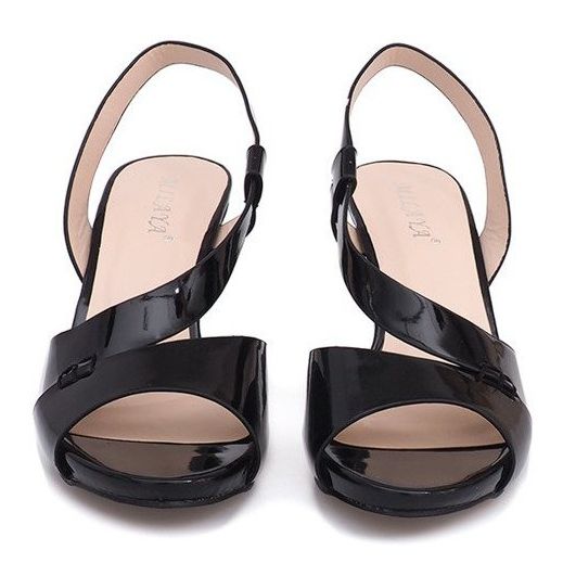 Sandali laccati Décolleté TRA329 Nero 1