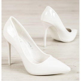 Small Swan Perni verniciati bianco 1