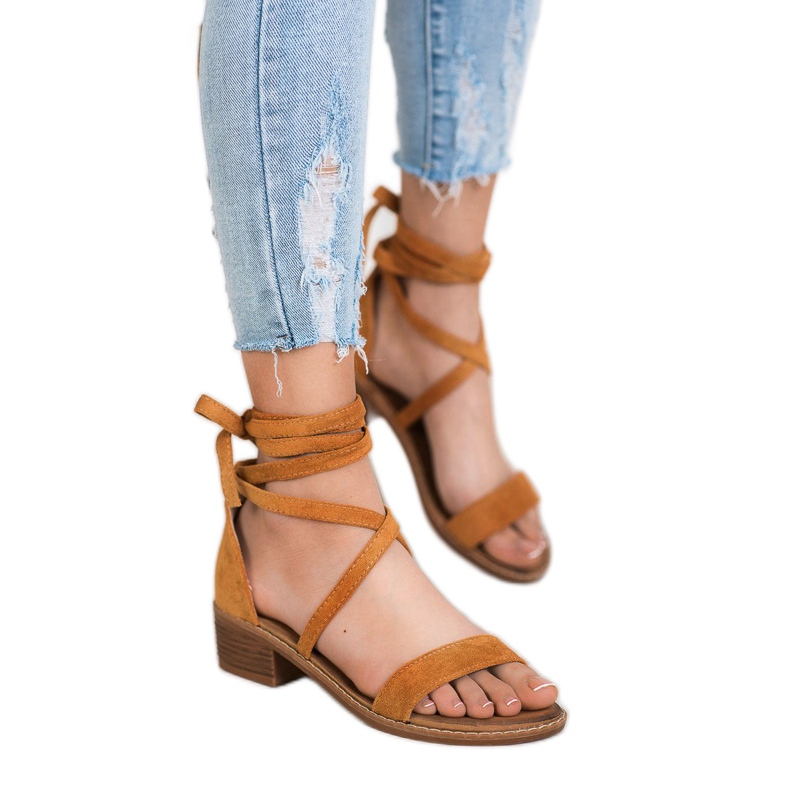 Sandali allacciati marrone 1